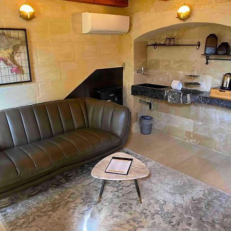 Lulu Boutique Hotel Żebbuġ Екстериор снимка